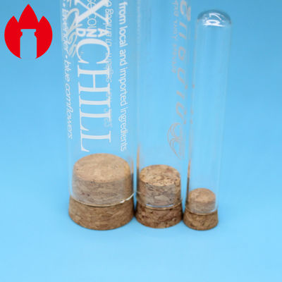 Provetta di vetro con il tappo del sughero per l'attrezzatura di laboratorio